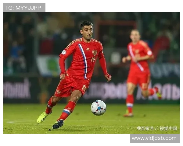 卢森堡与摩尔多瓦的精彩对决揭示足球实力与战术的较量 卢森堡与摩尔多瓦的精彩对决揭示足球实力与战术的较量