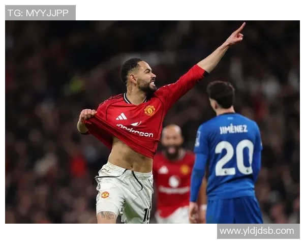 曼联主场迎战伯恩茅斯争夺英超关键三分的激烈对决