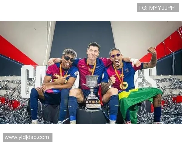 艾尔切主场迎战巴萨双方争夺西甲宝贵积分的激烈对决